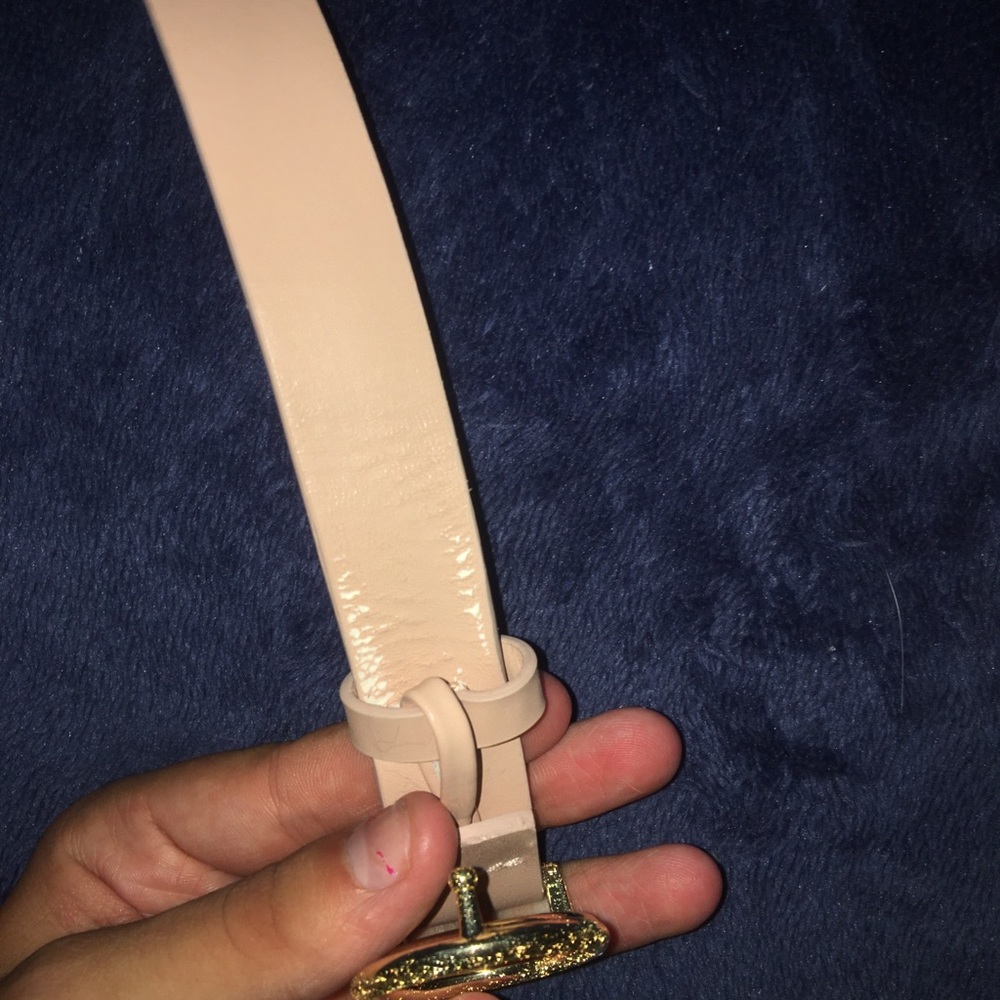 Pink belt - Picture 3 of 4